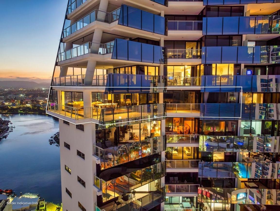 Circle On Cavill - Hosted By Coastal Letting Apartment Gold Coast Exterior photo